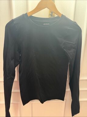 wild fable Black Long Sleeve Crew Top